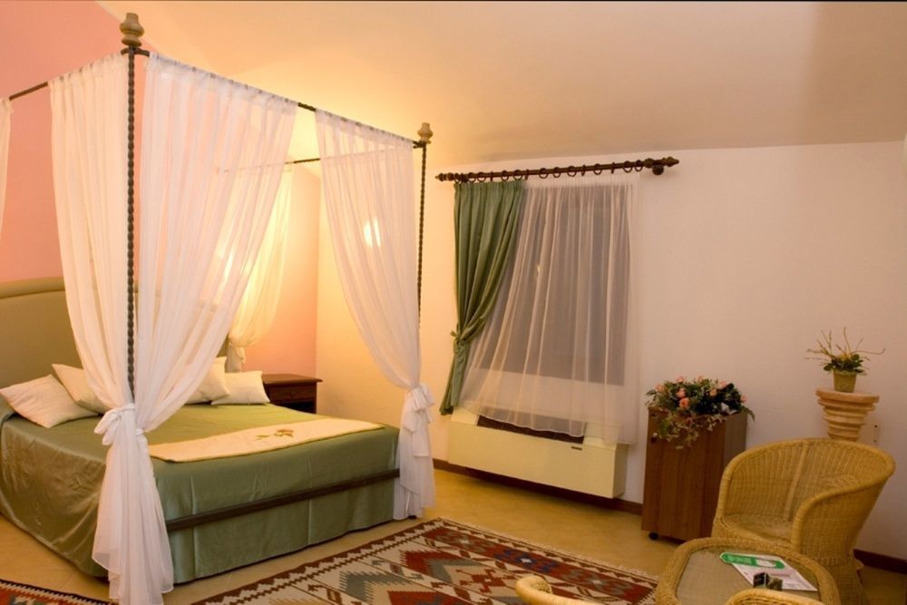 Hotel Ville Panazza Mordano Exterior photo