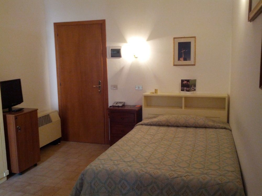 Hotel Ville Panazza Mordano Exterior photo